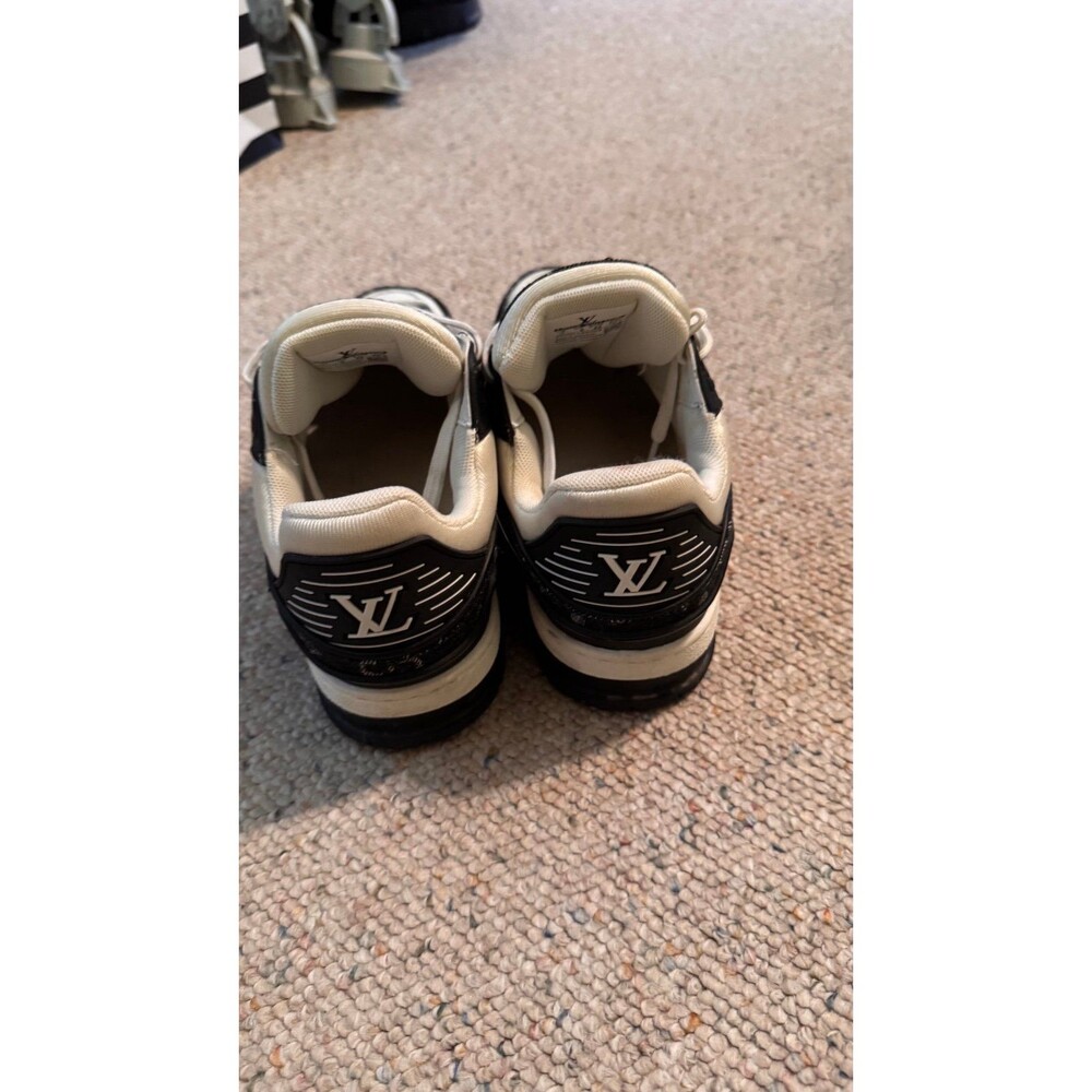 Men’s shoes - Picture 3 of 5